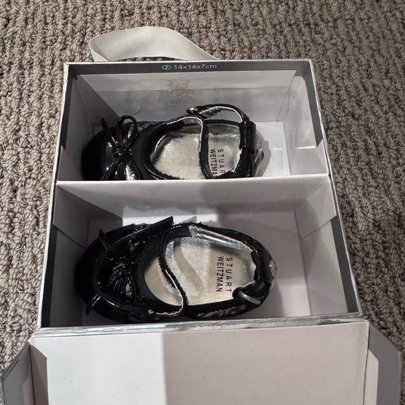 Stuart Weitzman Black Shoes - Picture 2 of 4